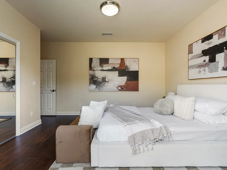 23963 De Ville Way #11 — Photo 38
