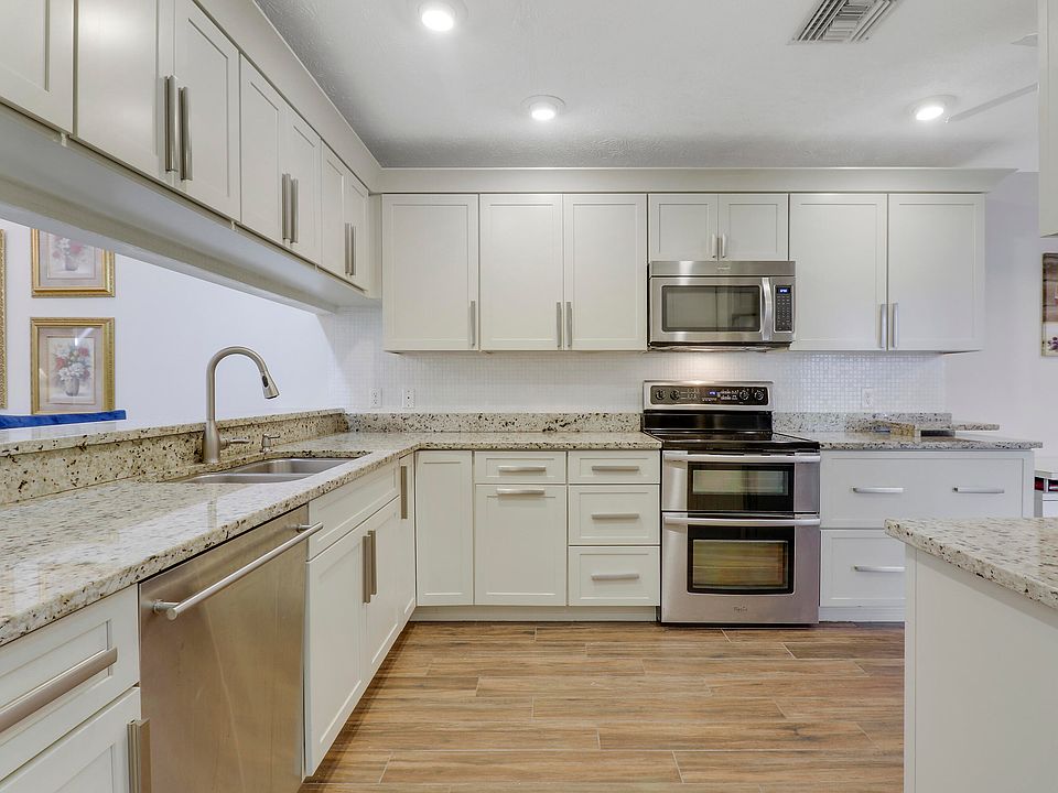 12879 SE Berwick Ct, Hobe Sound, FL 33455 Zillow