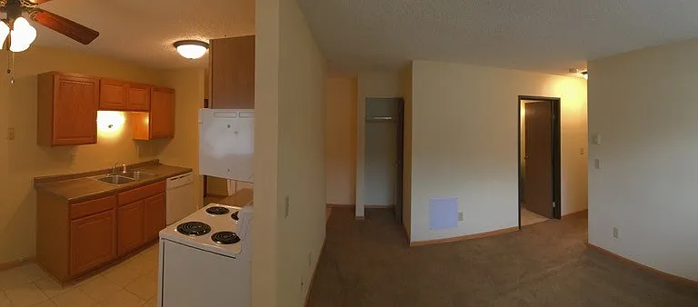 1151 Prairie Pkwy #1 — Photo 1