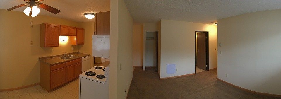 1st image of 1151 Prairie Pkwy APT 1
