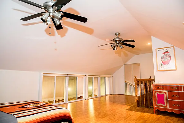Sold by CENTURY 21 Full Service Realty | media 37