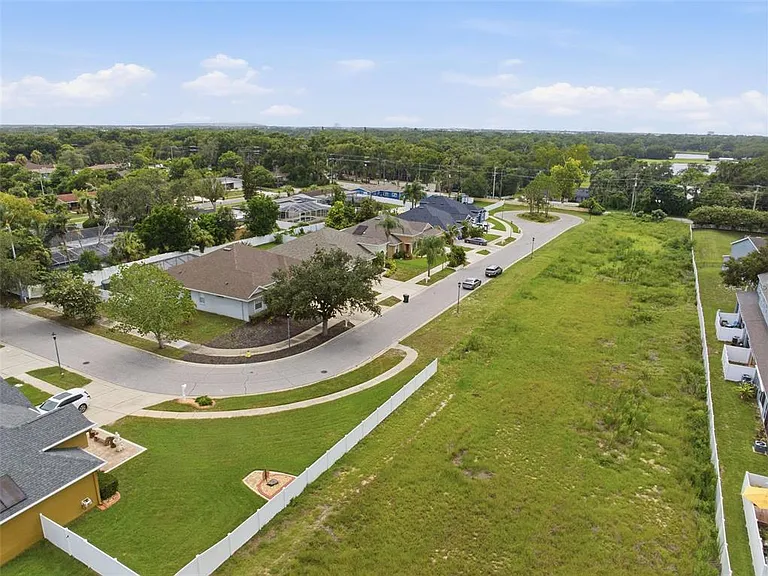 508 Debra Dr — Photo 36