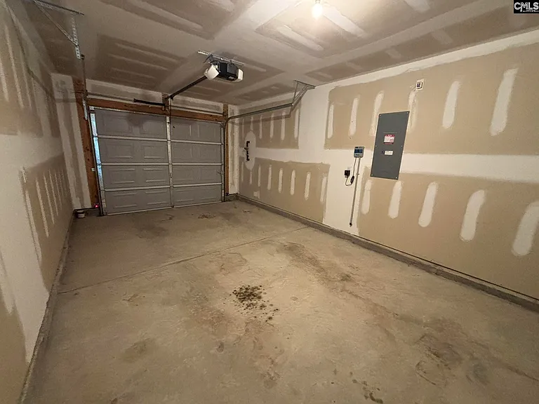 120 Kings Parish Ct — Photo 8