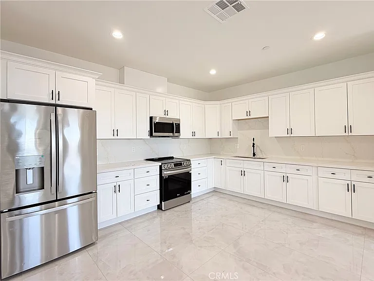 8153 Banana Ave #301 — Photo 8