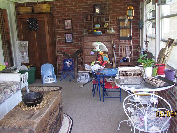 4th image of 114 Hagan Ct
