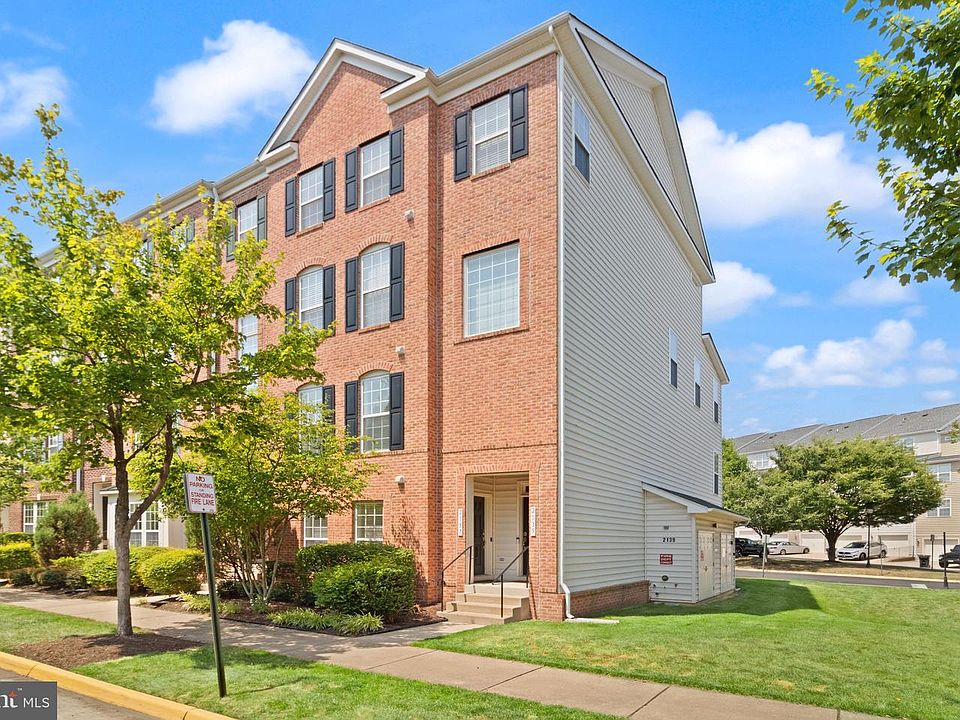1st image of 2139 Abbottsbury Way