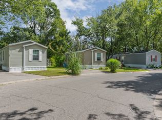 260 Pin Oak Dr #29804, Coopersville, MI 49404