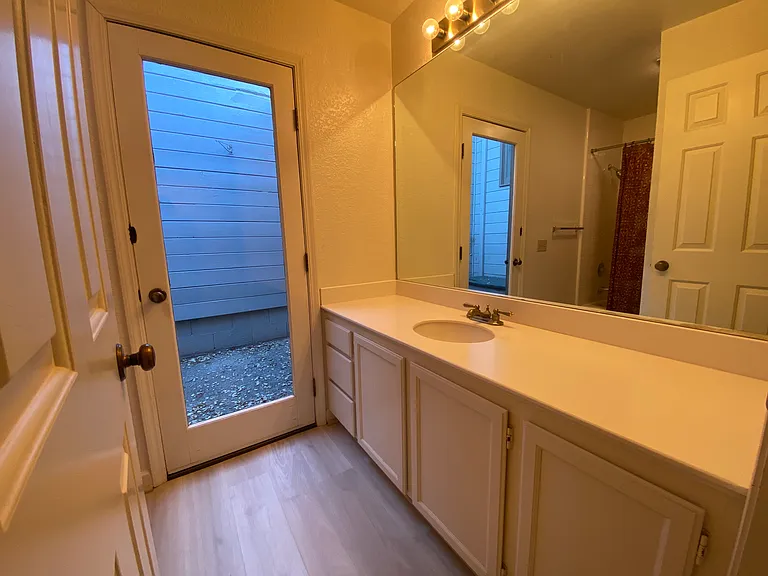 104 White Oaks Ln — Photo 18