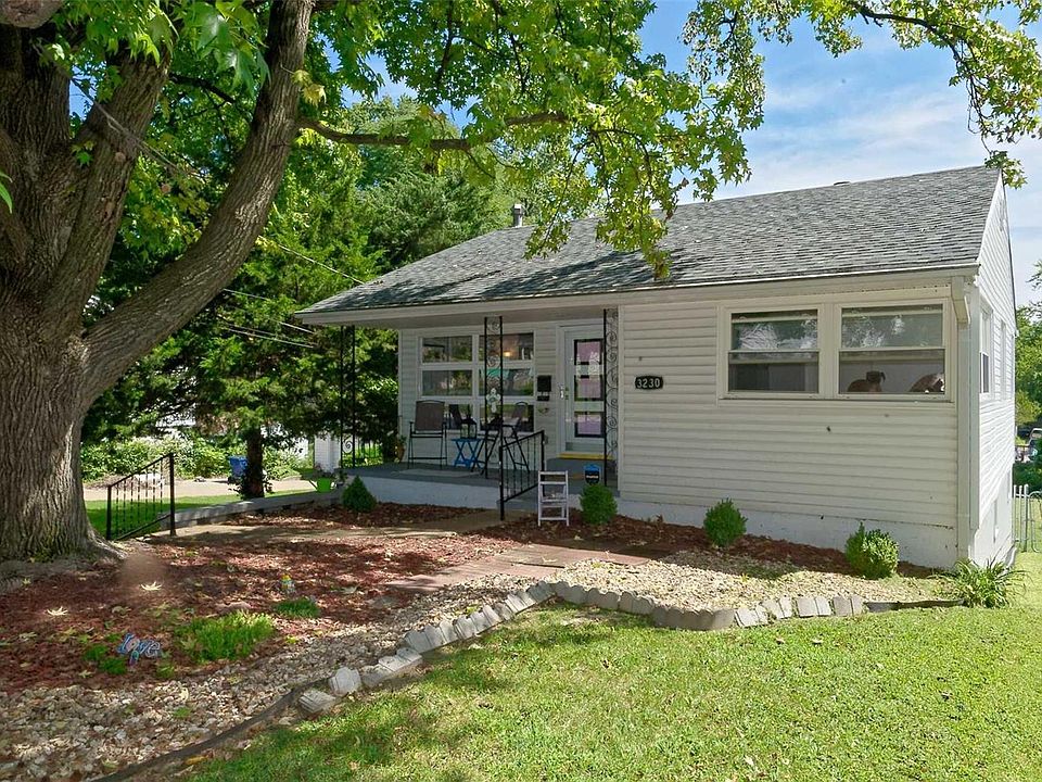 1st image of 3230 Airway Ave
