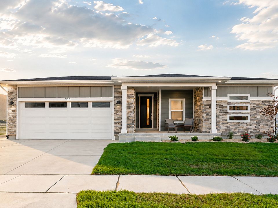 1st image of 5177 S Paramount Dr #321