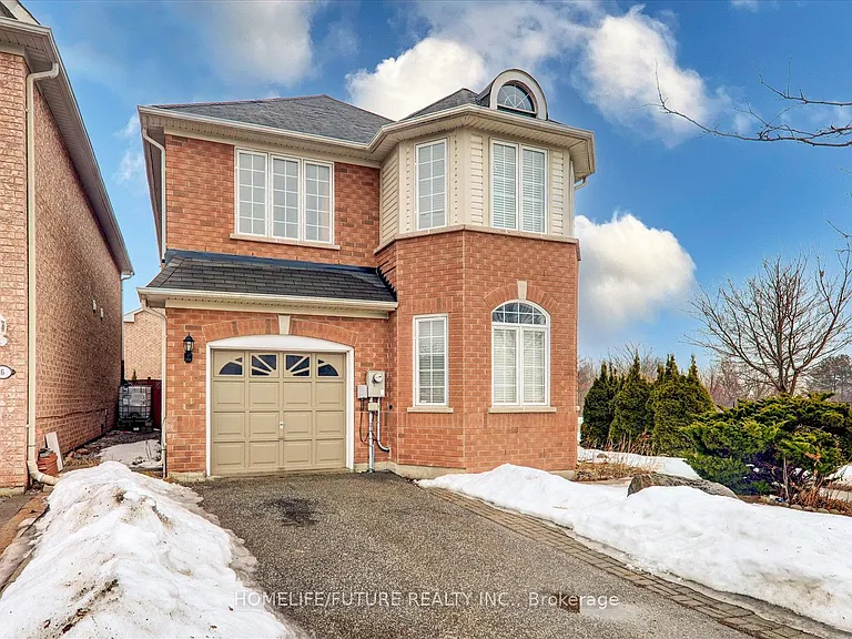10 Gristone Cres #BASEMENT — Photo 3