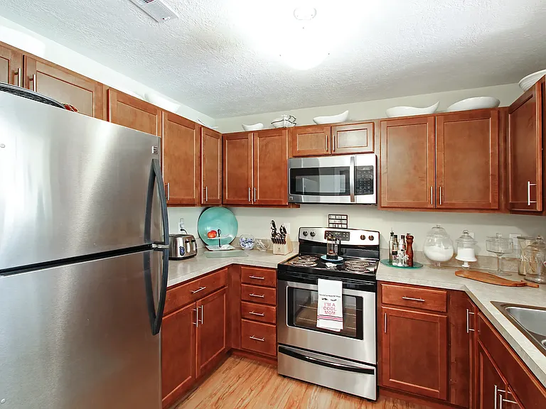 Sanctuary Grove Luxury Apartments — Photo 2