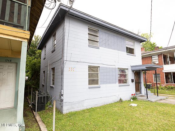 5th image of 1752 MYRTLE Avenue N