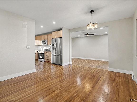 3rd image of 559 Elbert Way