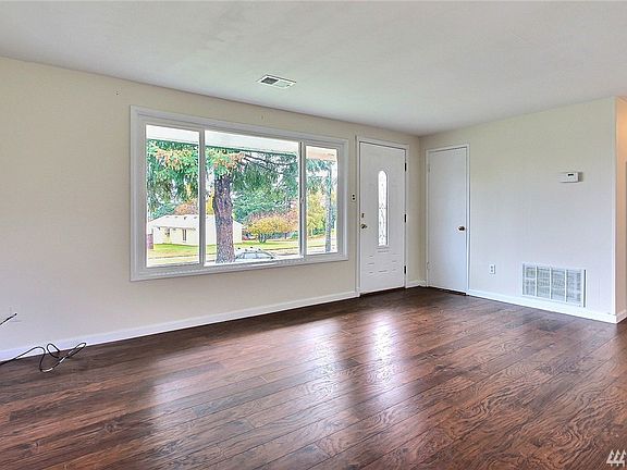 2nd image of 3006 N Bennett St