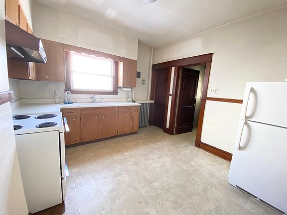 4th image of 20 Harris Ave #1