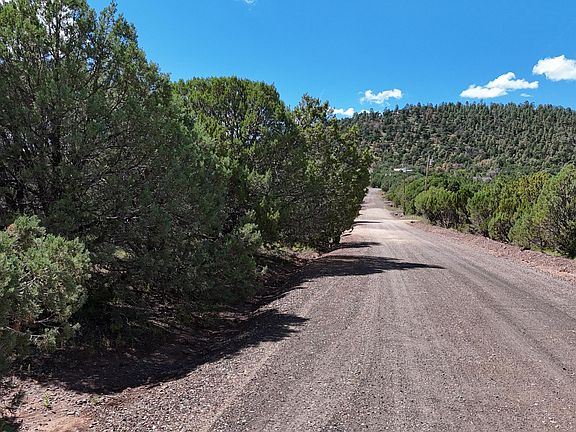 3rd image of 21 Co Rd 3183 -- #4