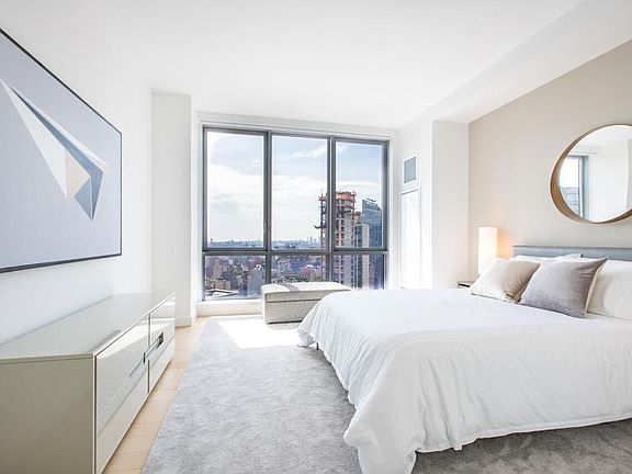 5th image of 160 Madison Ave APT 36B