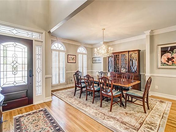 5th image of 4596 Chattahoochee Ct SE
