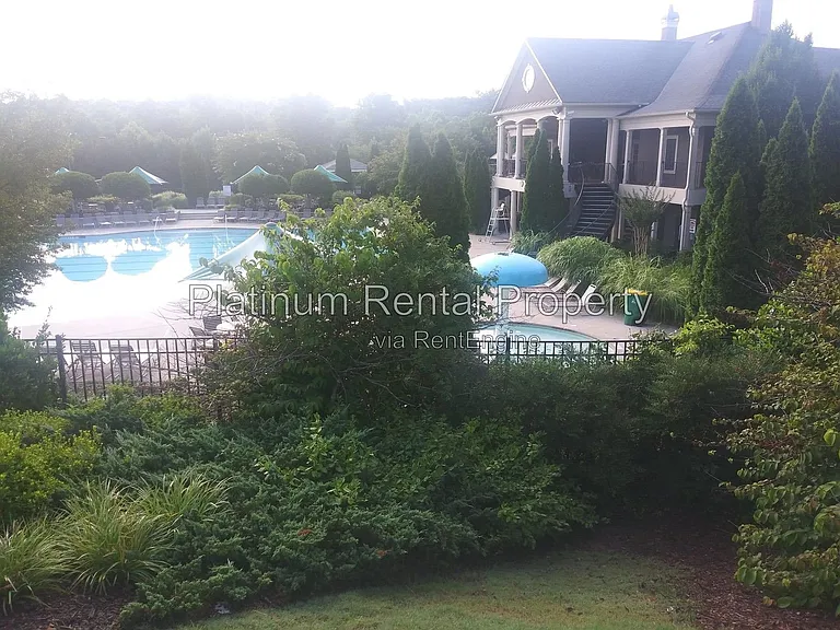 221 Balaban Cir — Photo 55