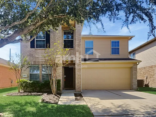 8822 Arapahoe Pass Ln, Richmond, TX 77407