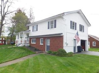 35 2nd St, Youngsville, PA 16371