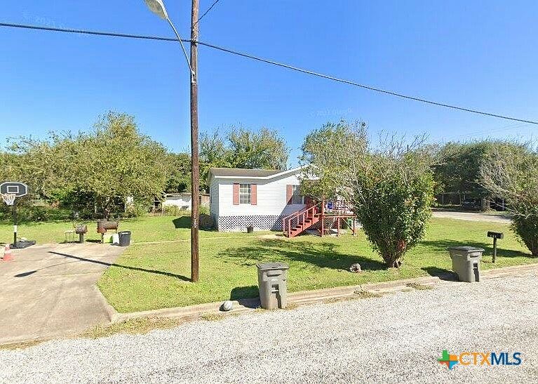 1st image of 608 E 2nd St