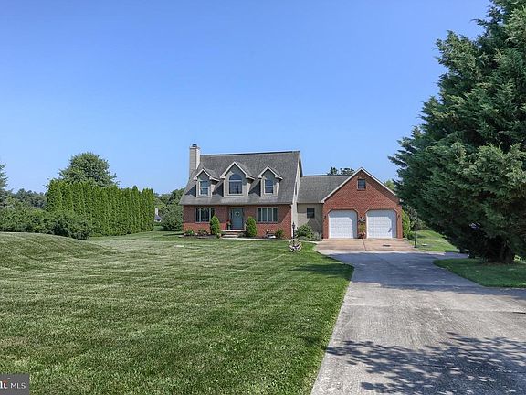 3rd image of 1120 Foxianna Rd