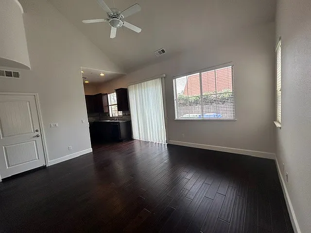 6 Ghirardi Pl — Photo 8