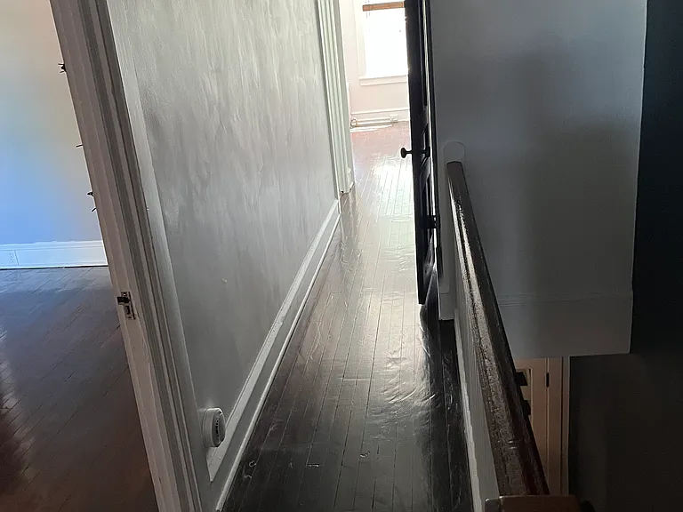 656 N Pine St — Photo 9