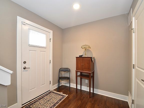3rd image of 3188 Van Aken Blvd Unit A