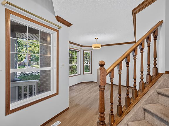 3rd image of 2039 Tanner Wynd NW