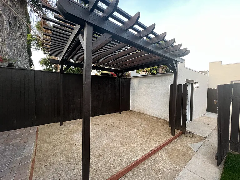 3572 Nile St — Photo 26
