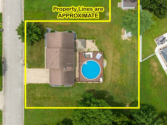 4th image of 520 Cottonwood Dr
