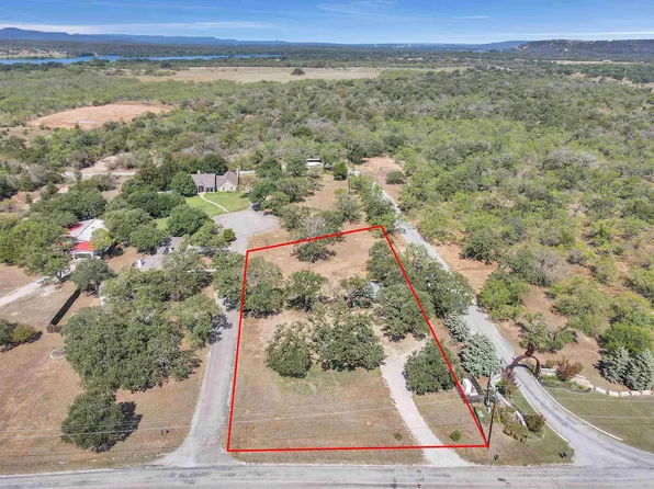 314 Camp Road, Highland Haven, TX 78654