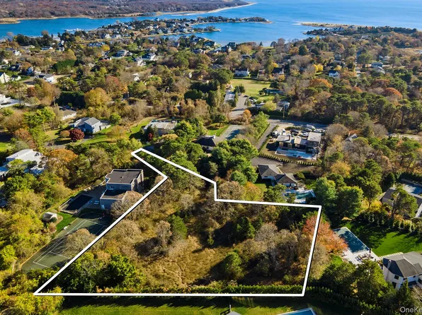 34 Scotch Mist Lane, Southampton, NY 11968