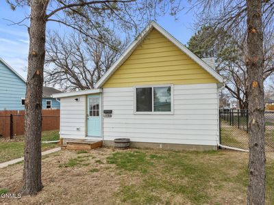 431 10th Ave W, Williston, ND, 58801