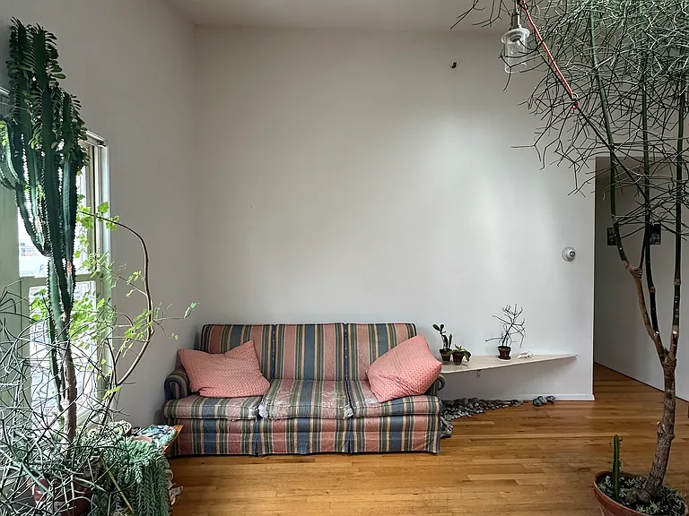 152 Beach 118 St #5 — Photo 10