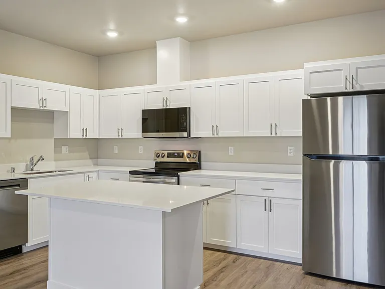 Tahoma Terrace Apartments — Photo 84