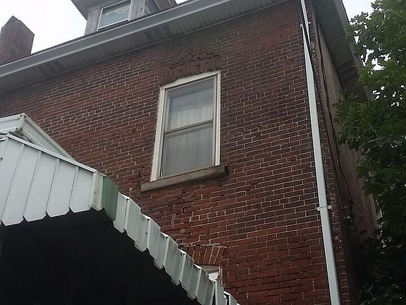 2nd image of 165 Knox Ave