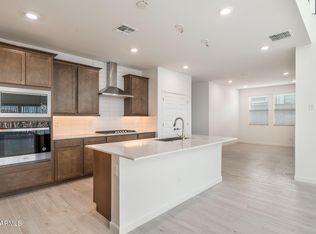 6919 W Buckhorn Trl, Peoria, AZ 85383