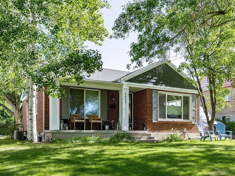 2327 E Bryan Ave — Photo 31