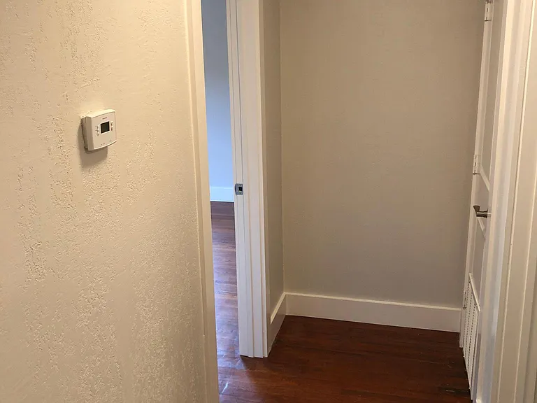 1409 Glenrose St — Photo 19