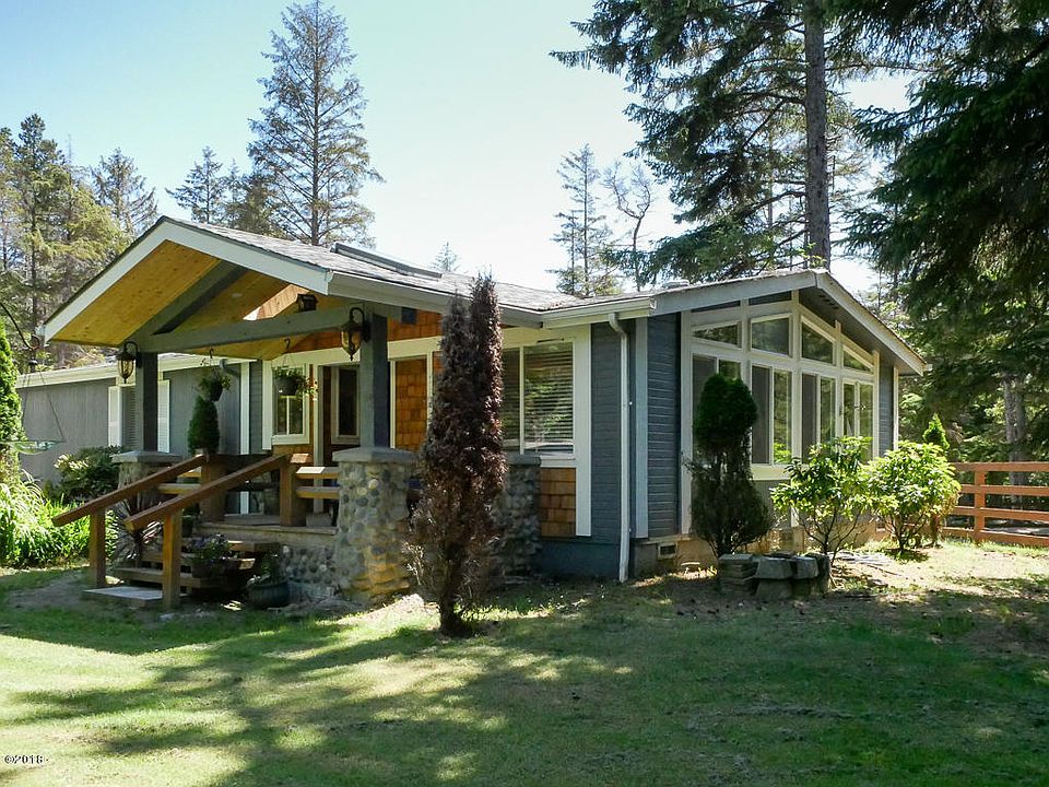 1st image of 5856 NW Fox Creek Way