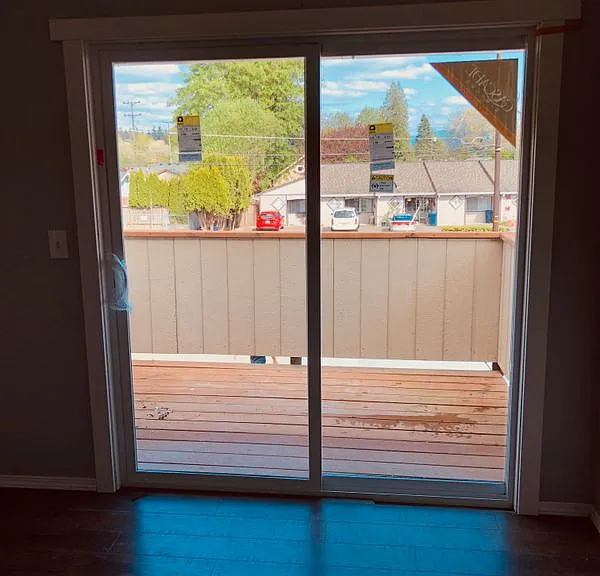 627 SE Russell St — Photo 3