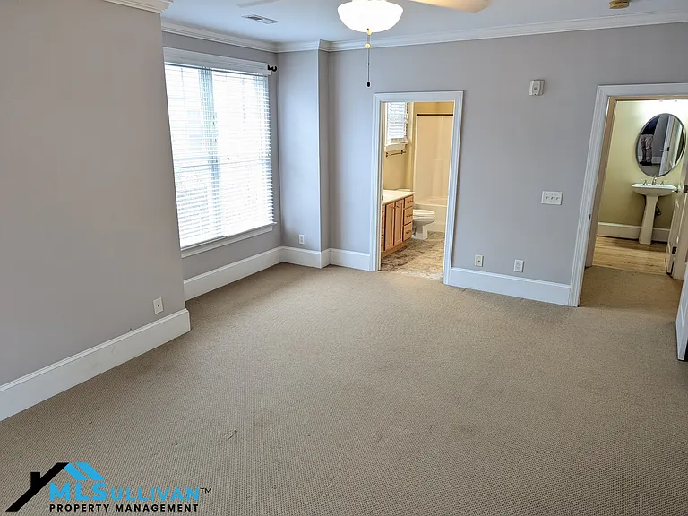 401 Finsbury St #200-1 — Photo 7