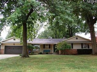 2048 Brookshire Rd, Akron, OH 44313