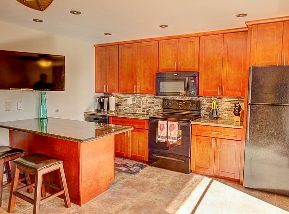 2nd image of 25 Wailana Pl APT 206