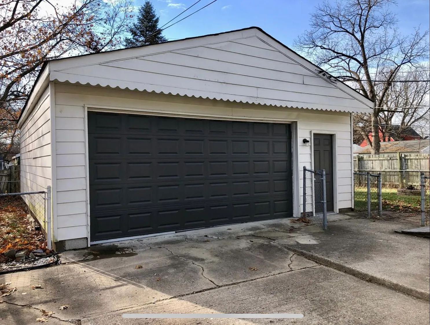 3 bed, 900 sqft, $1,650 — Photo 3