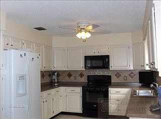 5th image of 2826 Cypress Dr